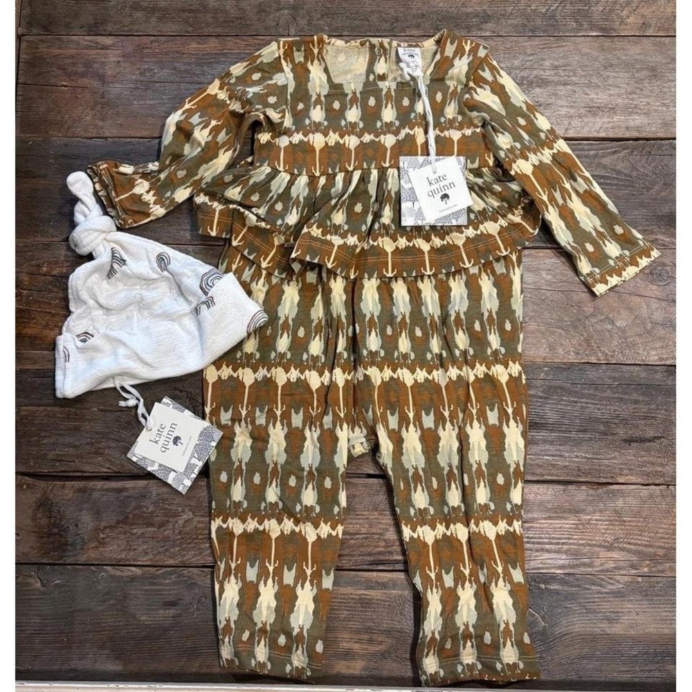 Kate Quinn outfit‎ and hat NWT